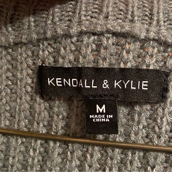 Selling a cute Kendall & Kylie sweater! - Picture 2 of 3